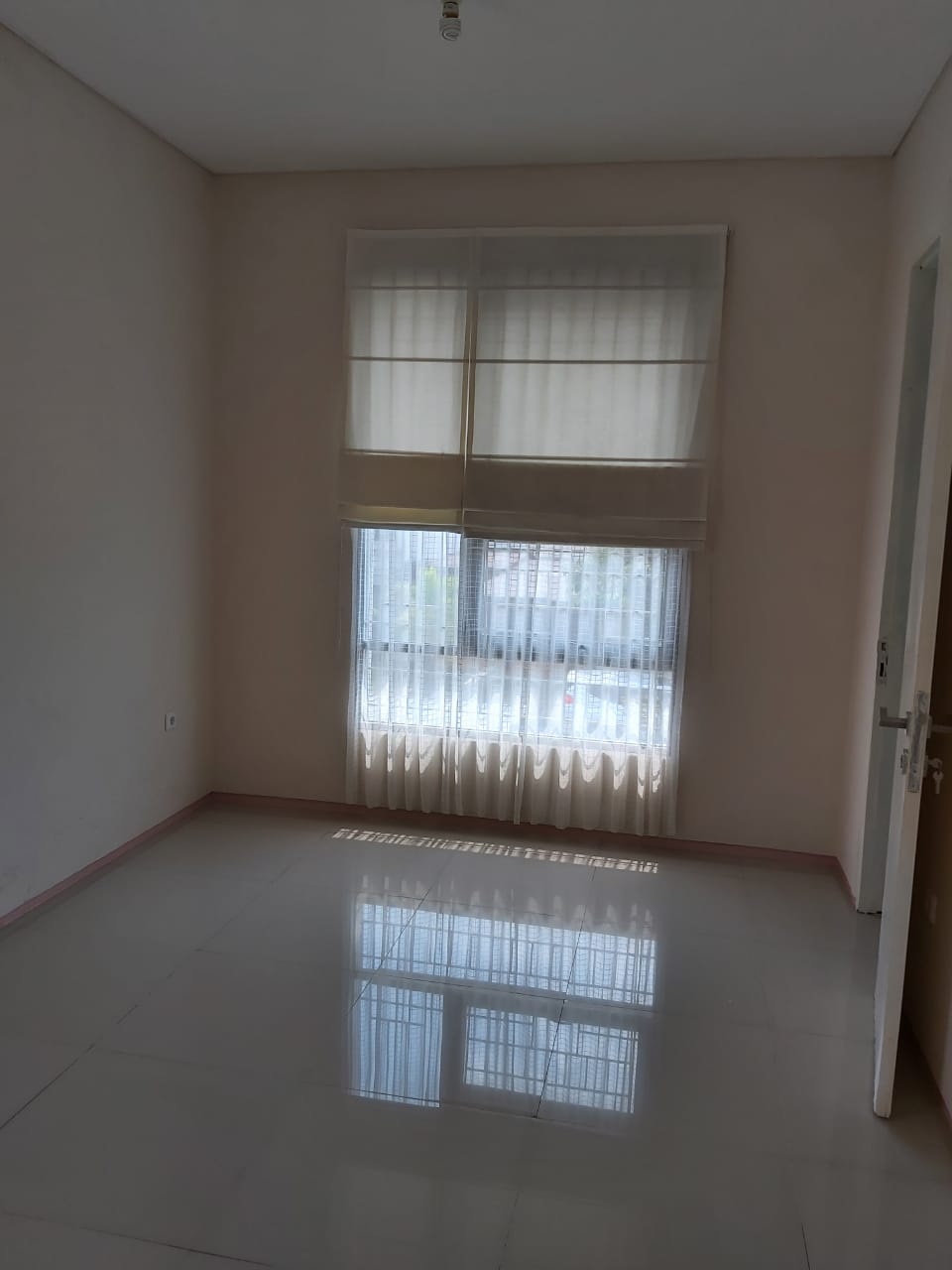 Rumah DiJual di Cluster Elysium Lippo Cikarang